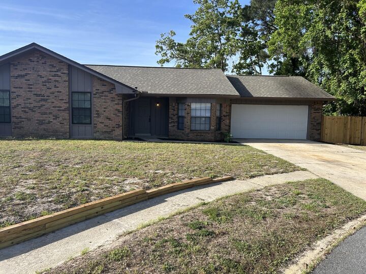 Property Photo:  151 Deville Drive  FL 32569 