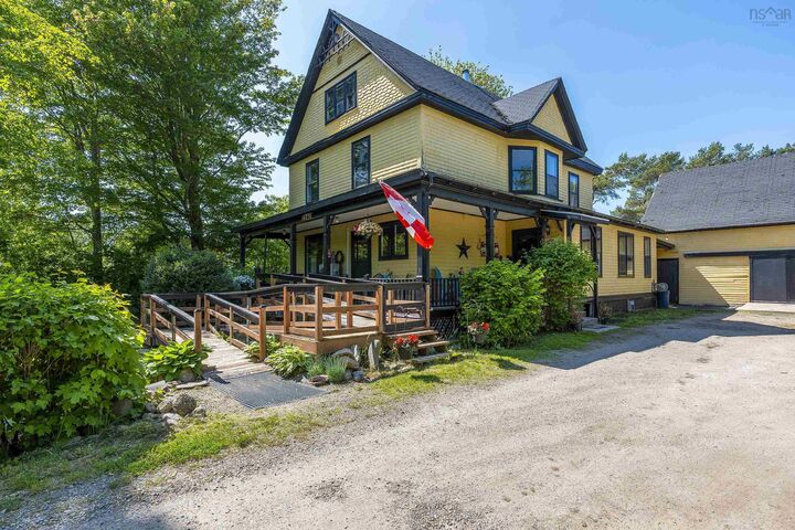 Property Photo:  10251 1 Highway 10253 Highway 1, Paradise, Ns B0s 1R0  NS B0S 1R0 