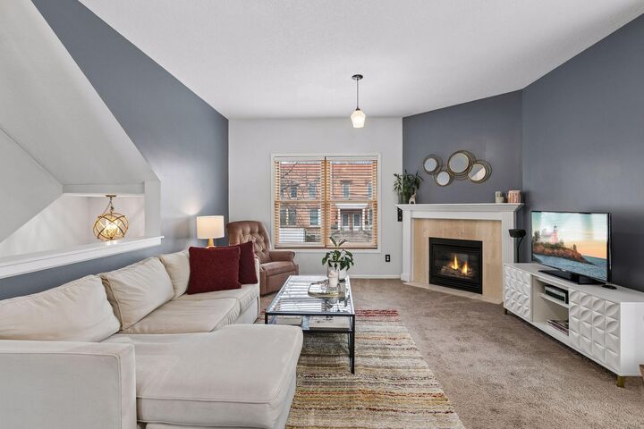 Property Photo:  562 State Street A  MN 55107 