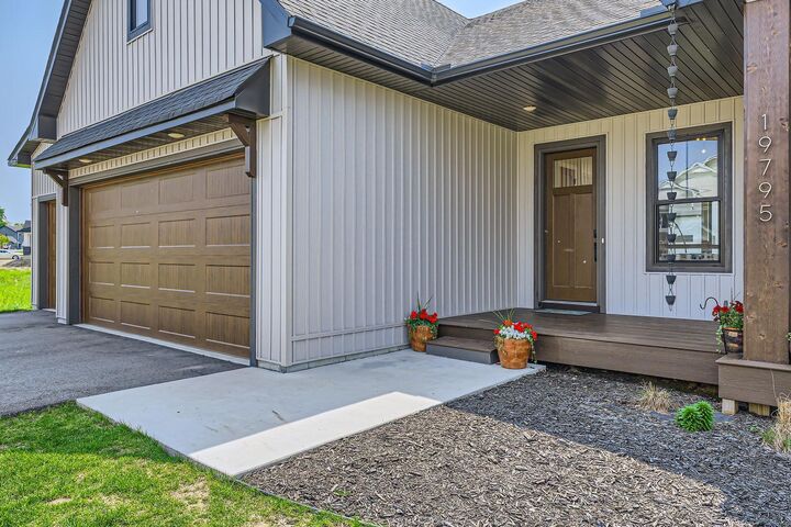 Property Photo:  19795 Henning Avenue  MN 55044 