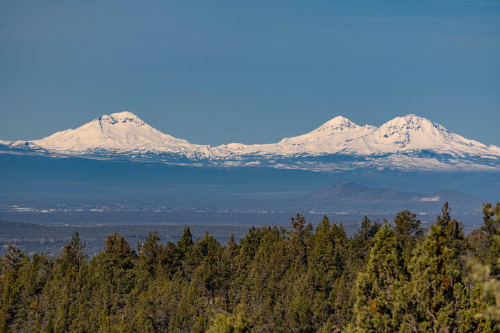 Property Photo:  7201 NE Johnson Creek Road  OR 97754 