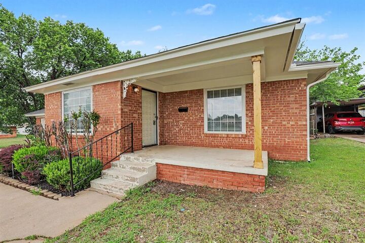 Property Photo:  5428 N Francis Avenue  OK 73118 