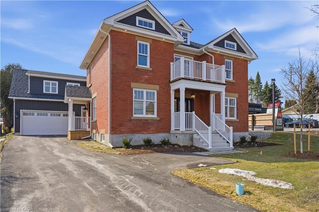 Property Photo: 8946 Creditview Road ON L6Y 0G4