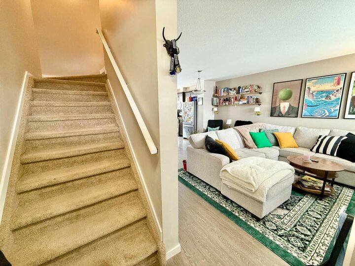 Property Photo: 1134 Keystone Road W 3 AB T1J 5H6