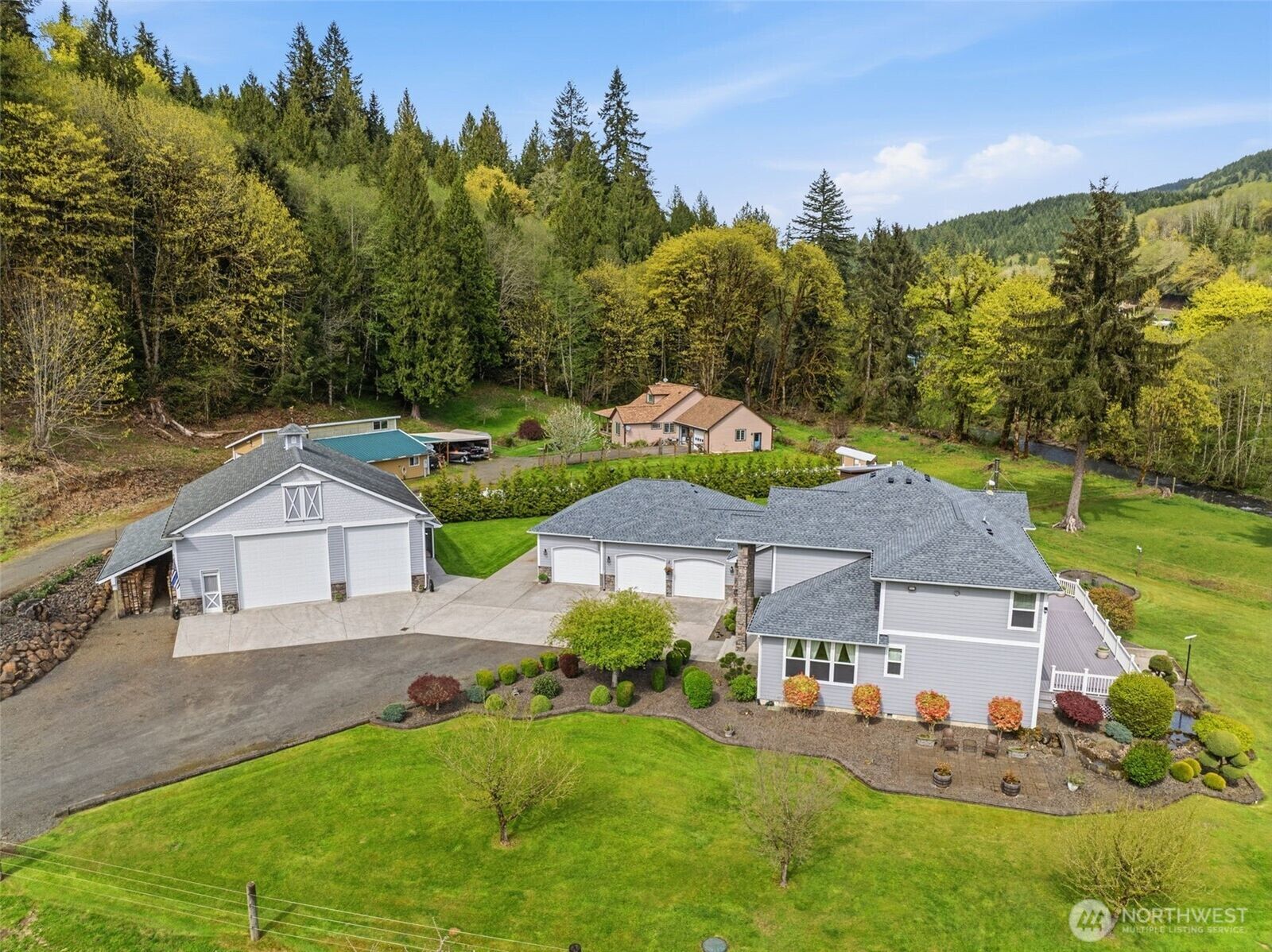 Property Photo:  480  Apple Creek Rd  WA 98632 