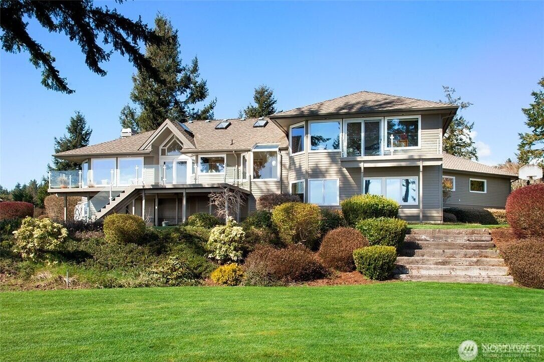 Property Photo:  1246  Queets  WA 98333 