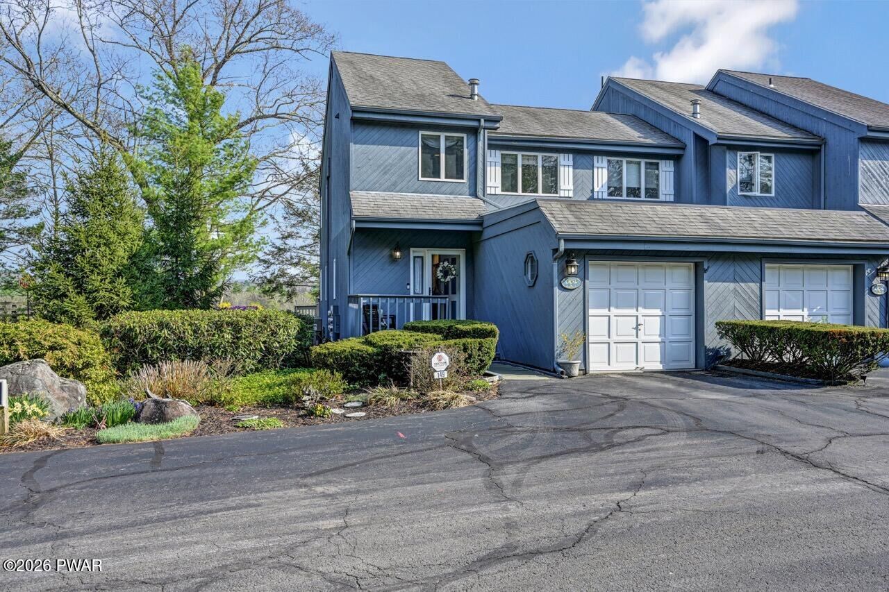 Property Photo:  149 Bennett Avenue Unit A  PA 18337 