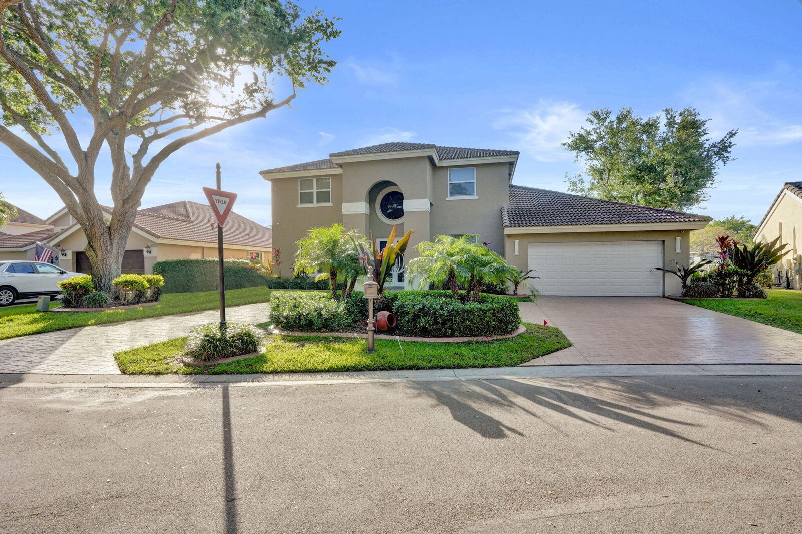 Property Photo:  6820 NW 73rd Street  FL 33067 