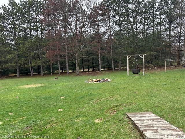 Property Photo:  1725 Burnside Road  MI 48461 