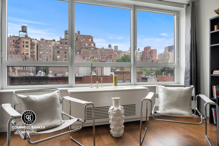 Property Photo:  200 E 94th Street 612  NY 10128 