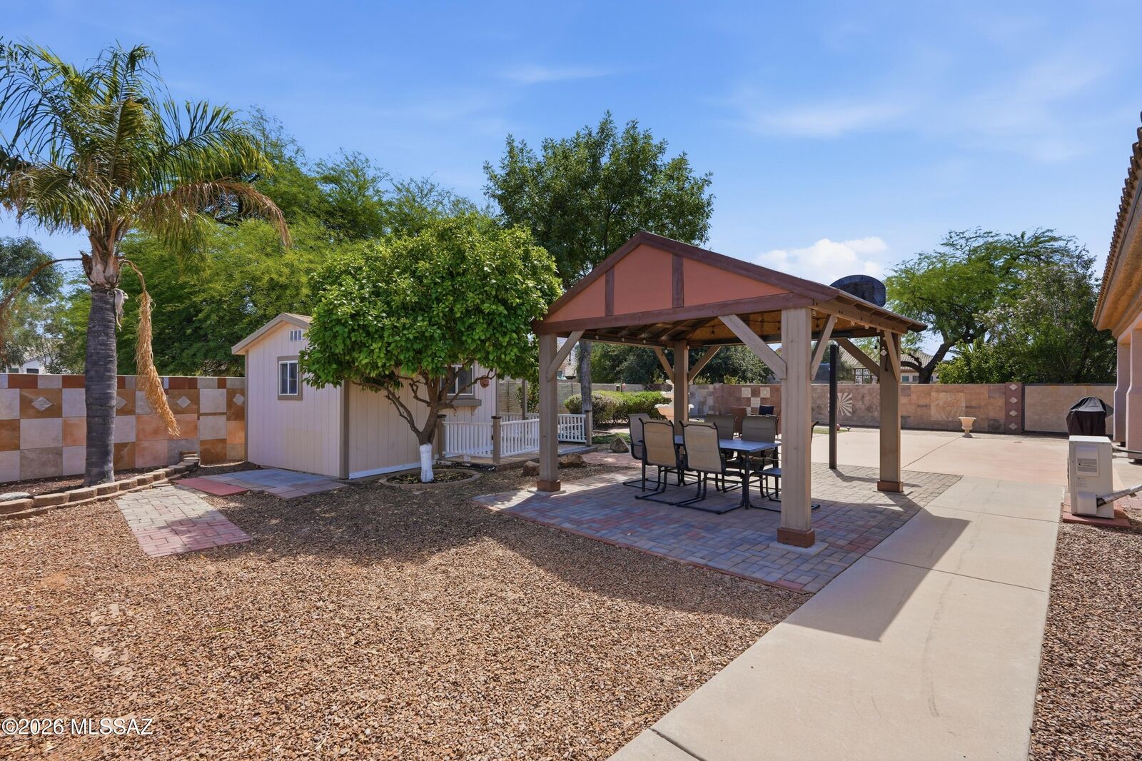 Property Photo:  7693 W Sunlark Way  AZ 85743 