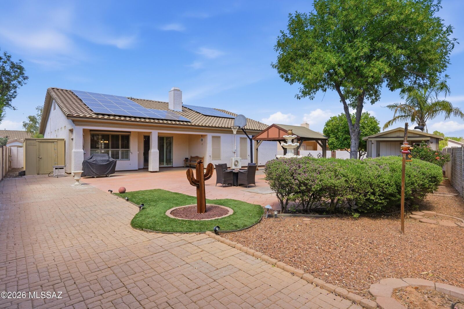 Property Photo:  7693 W Sunlark Way  AZ 85743 