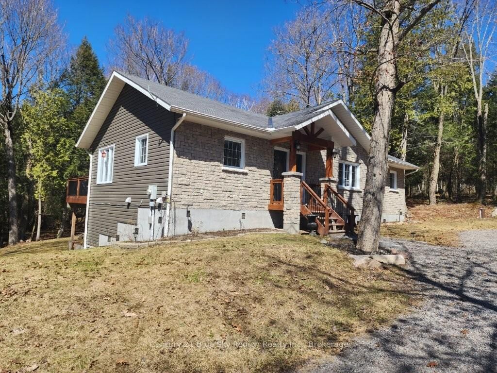 Property Photo:  52 Ouellette Road  ON P0H 1K0 