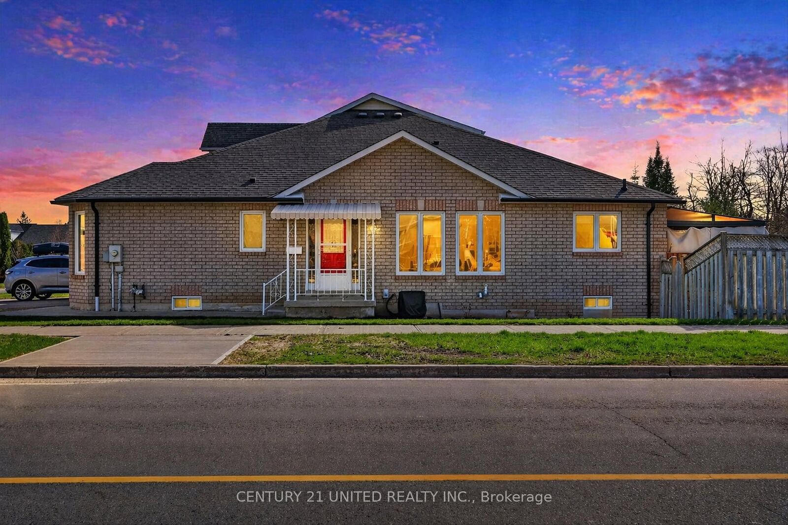 Photo de la propriété:  1348 Lillico Crescent  ON K9K 2K9 