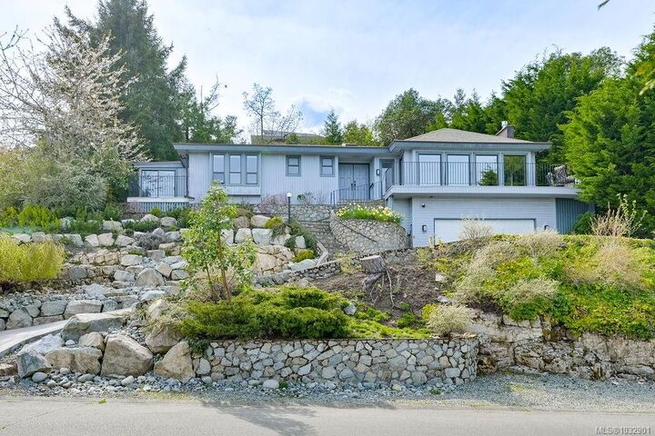 8870 Forest Park Dr — photo 1