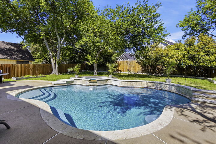 Property Photo:  11002 Sierra Verde Trail  TX 78759 