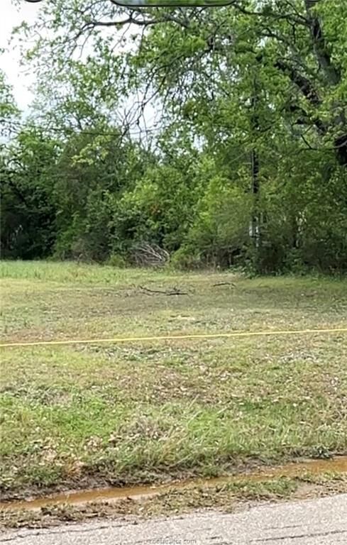 Property Photo: 405 North Shaw Street TX 77836