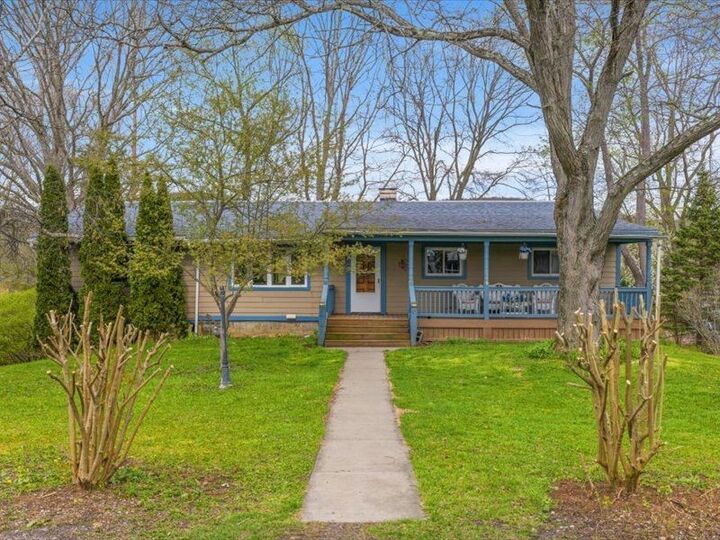 Property Photo:  45 Woodcrest Way  NY 13748 