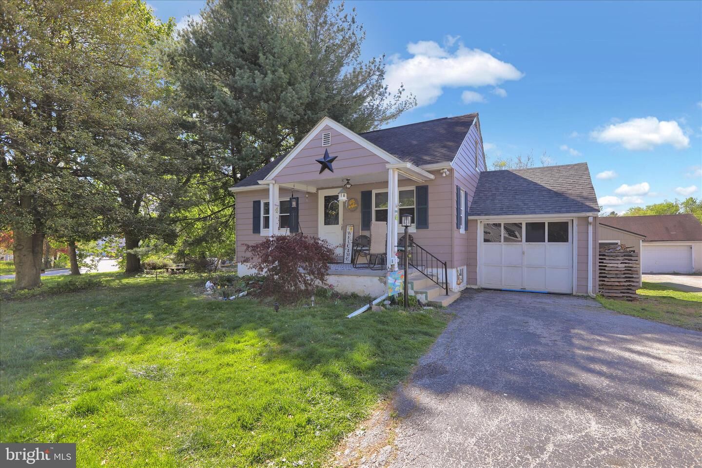 Property Photo:  3810 Humpton Road  PA 19335 