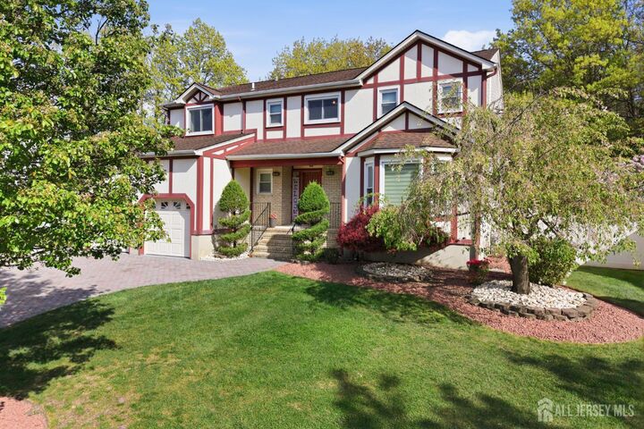 Property Photo:  43 Scarlet Drive  NJ 08859 