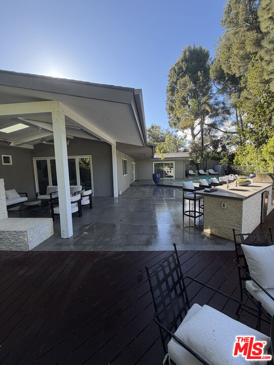 Property Photo:  15831 Tobin Way  CA 91403 