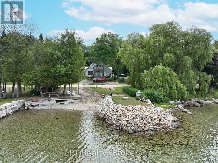 Property Photo: 98 Hope Bay Road ON N0H 2T0