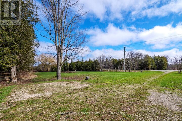 Property Photo:  019556 Highway 6  ON N0H 2T0 