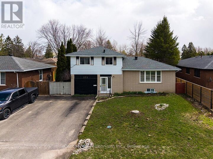 555 Spruce Street — photo 1