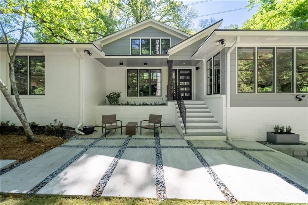 Property Photo:  538 Spring Valley Road NW  GA 30318 