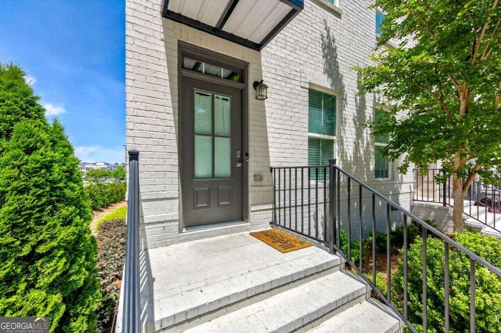 Property Photo: 205 Nash Street GA 30046