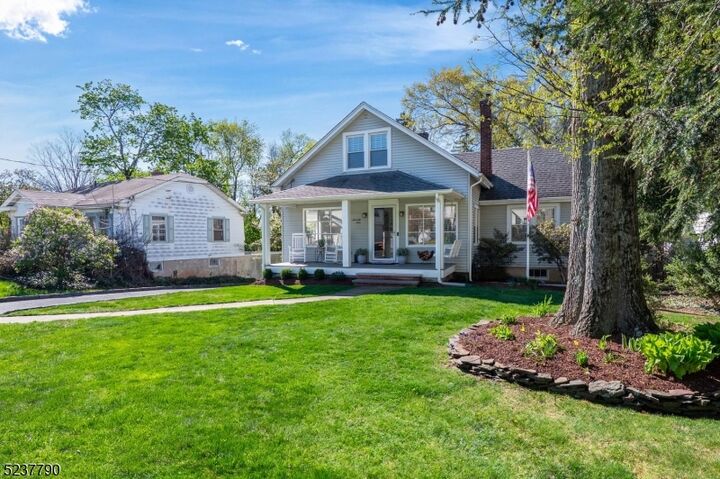 Property Photo:  79 Highland Ave  NJ 07920 