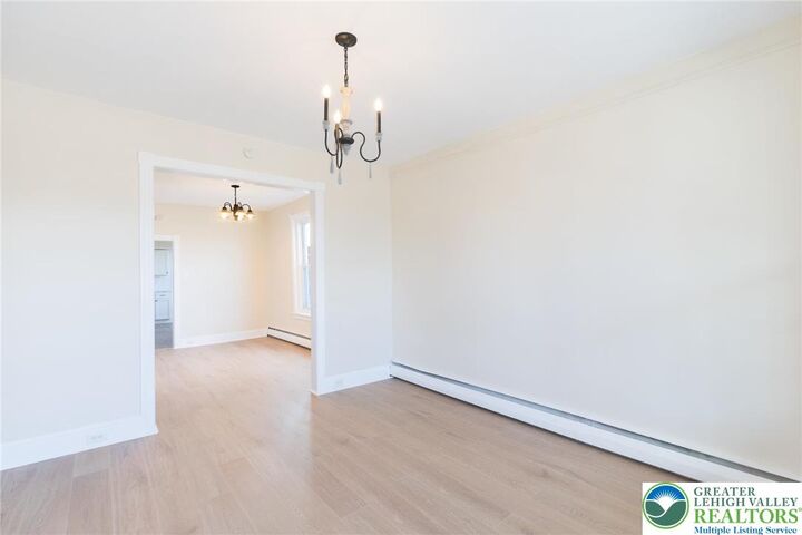 Property Photo:  69 W Union Boulevard  PA 18018 