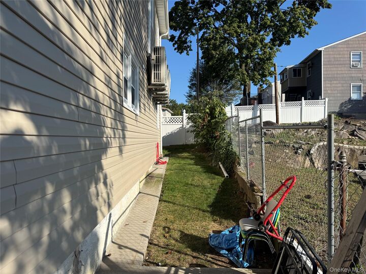 Property Photo:  28 Tunis Avenue 2  NY 10708 