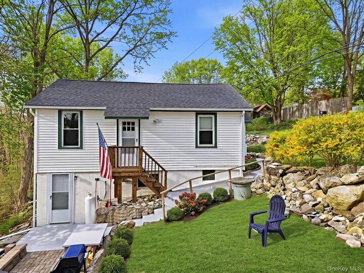 Property Photo:  77 Montrose Drive  NY 10512 