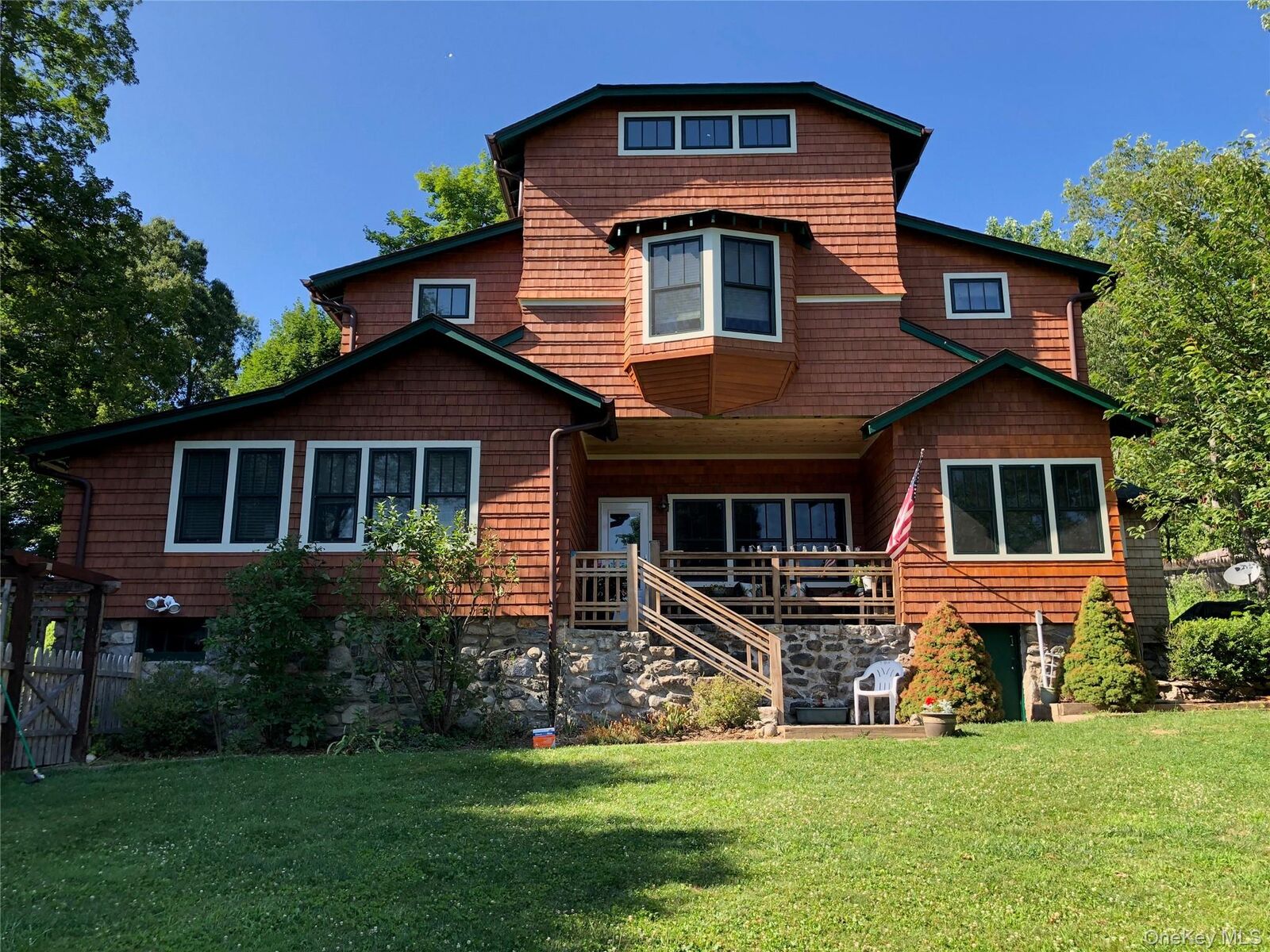 Property Photo:  8 Olive Drive  NY 10541 