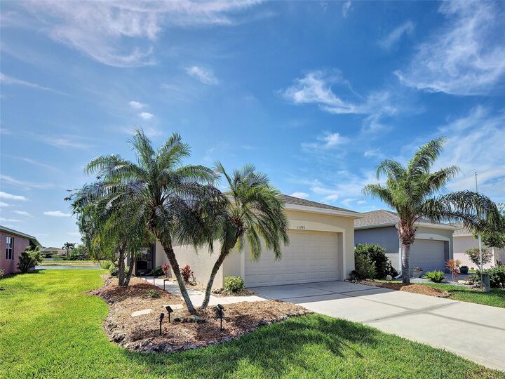 Property Photo:  11993 Tempest Harbor Loop  FL 34292 