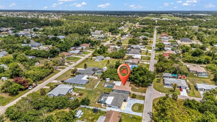 Property Photo:  23220 Rountree Avenue  FL 33980 
