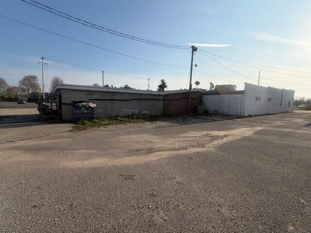 Property Photo:  103 &Amp 107 N Charles Street  MI 49349 