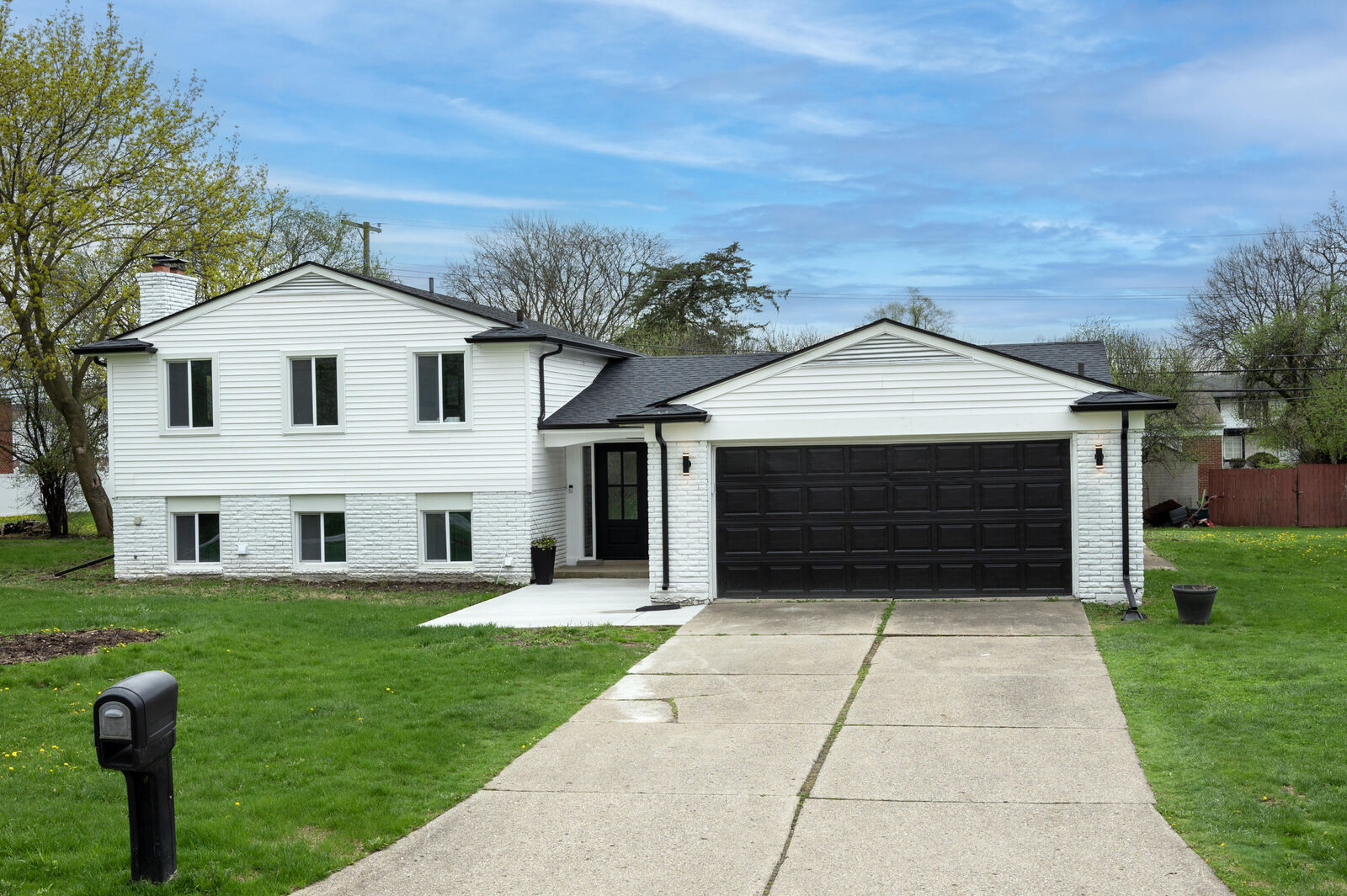 Property Photo:  22589 Bell Brook Street  MI 48034 