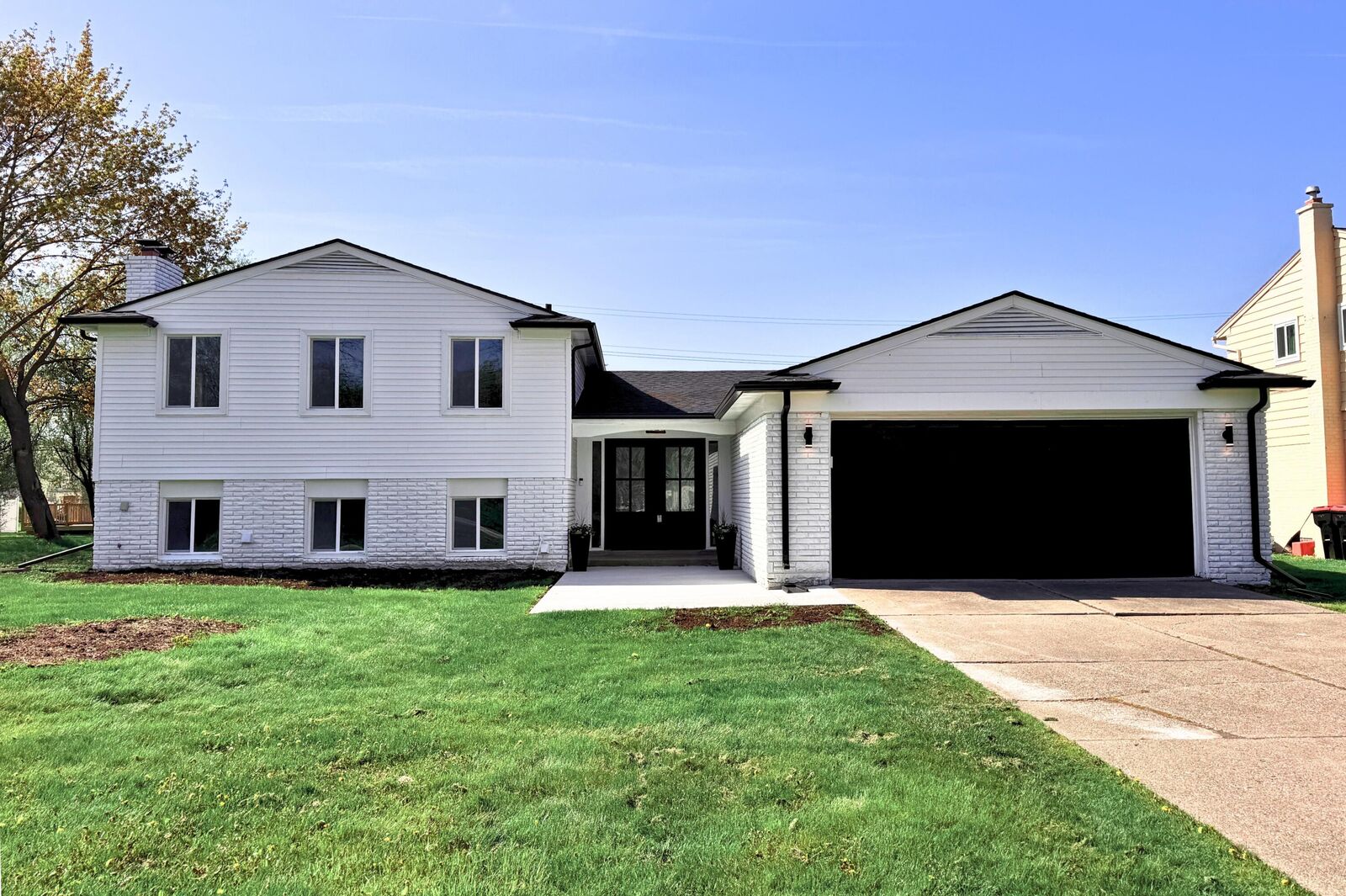 Property Photo:  22589 Bell Brook Street  MI 48034 