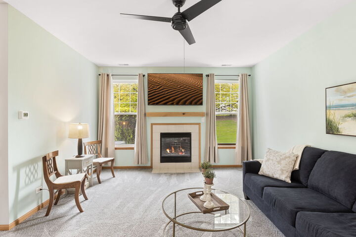 Property Photo:  77 Johnson Court  IL 60542 
