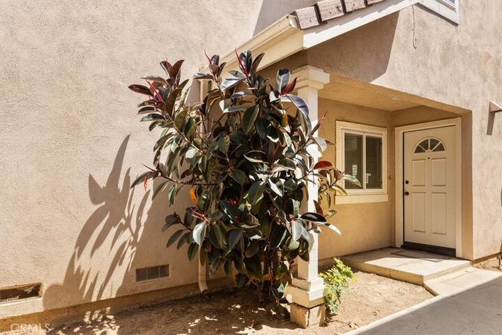 Property Photo:  8728 Carlton  CA 90305 