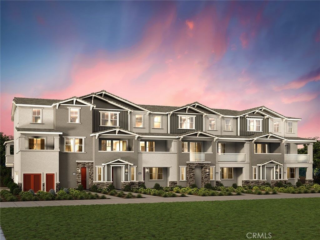 Property Photo:  205 Palm Road  CA 92069 
