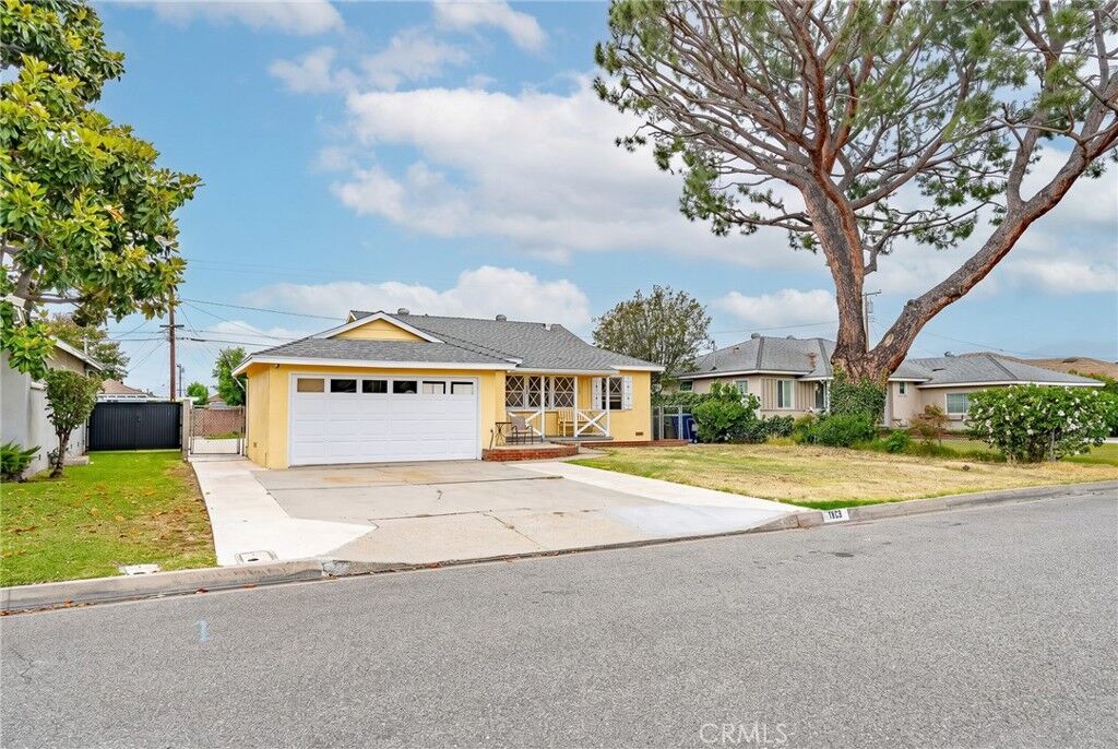 Property Photo:  1113 N Calvados  CA 91722 