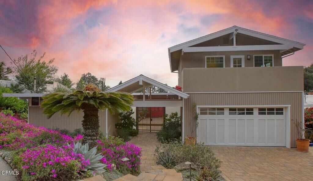 Property Photo: 2472 Shields Street CA 91214