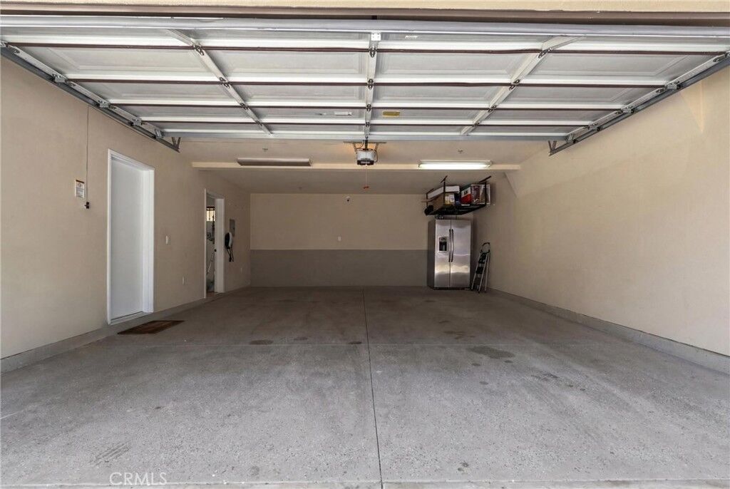 Property Photo:  1611 W 208th St 3  CA 90501 