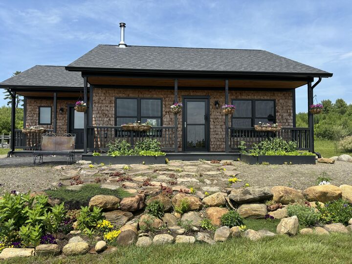 Property Photo:  32 Sandy Ridge Lane  ME 04974 