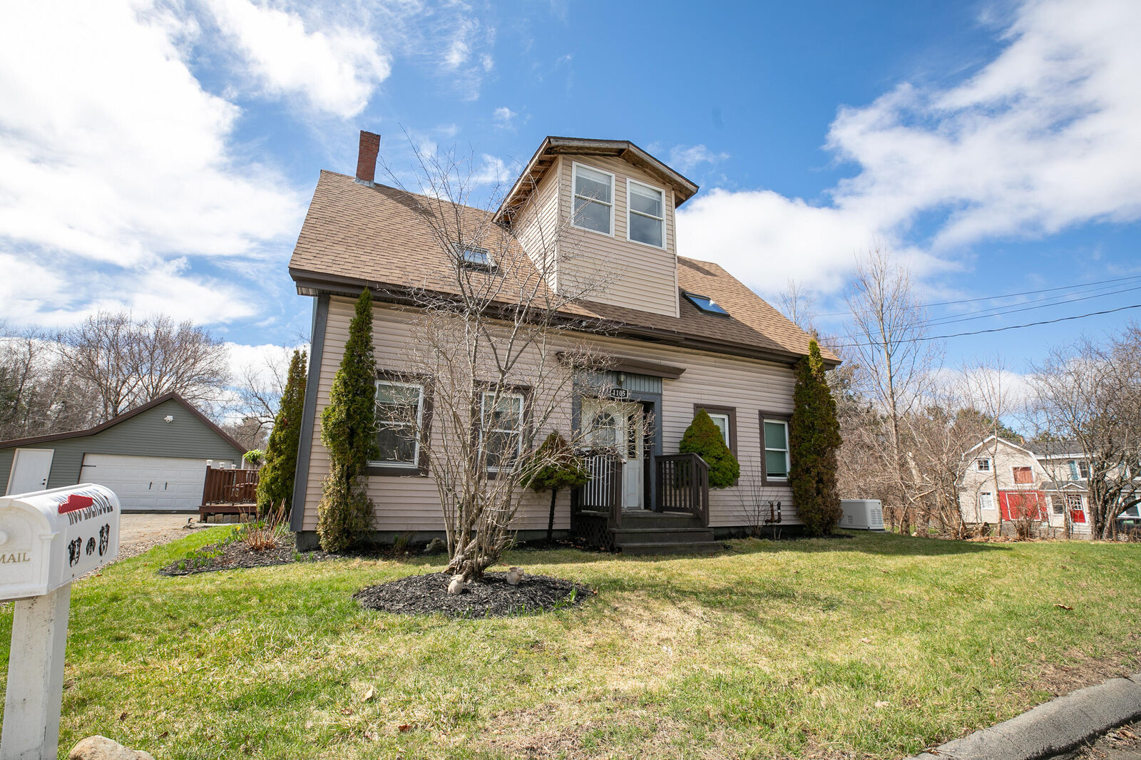 Property Photo:  1105 N Main Street  ME 04412 