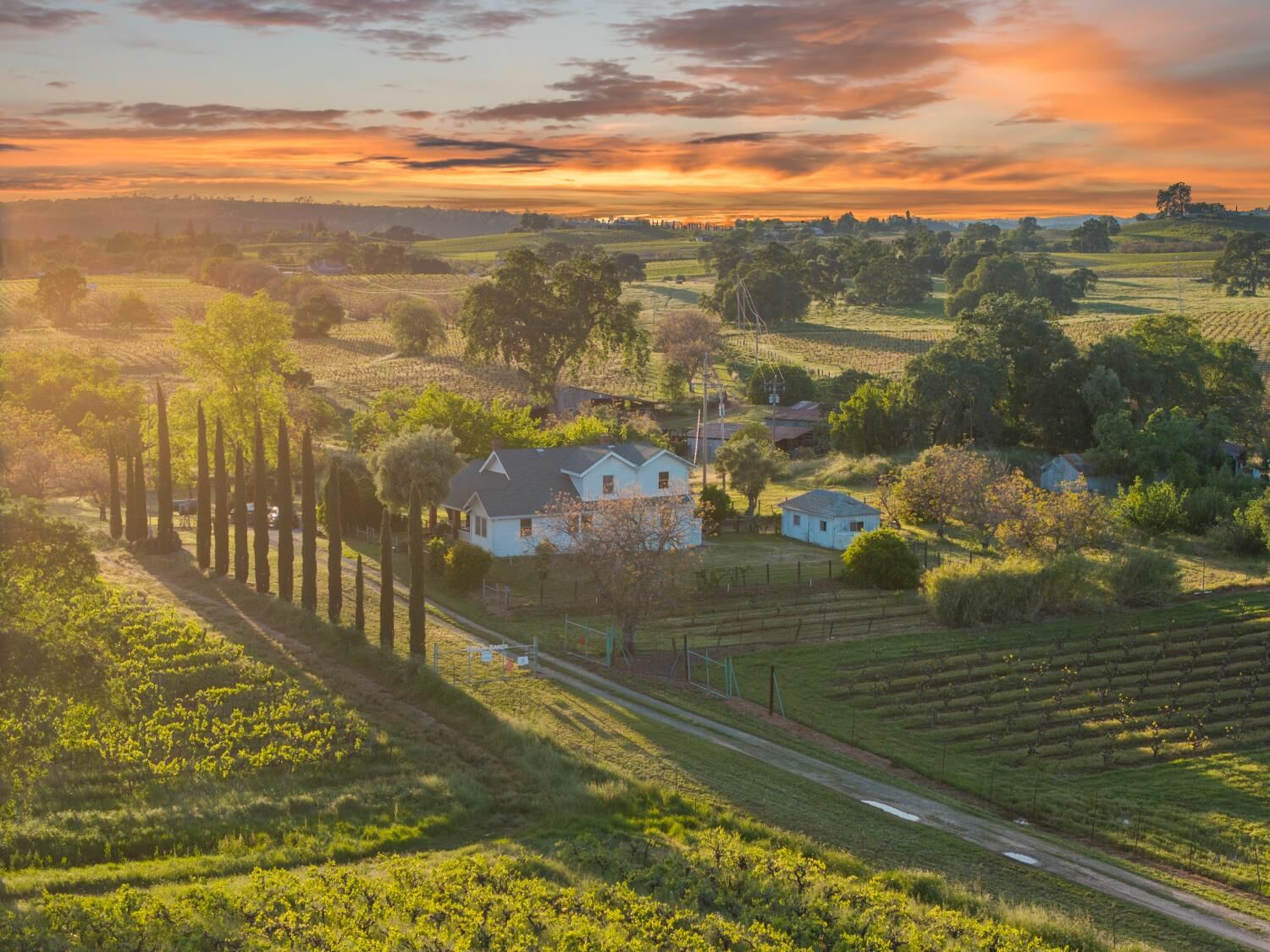 Property Photo:  20865 Shenandoah School Rd  CA 95669 