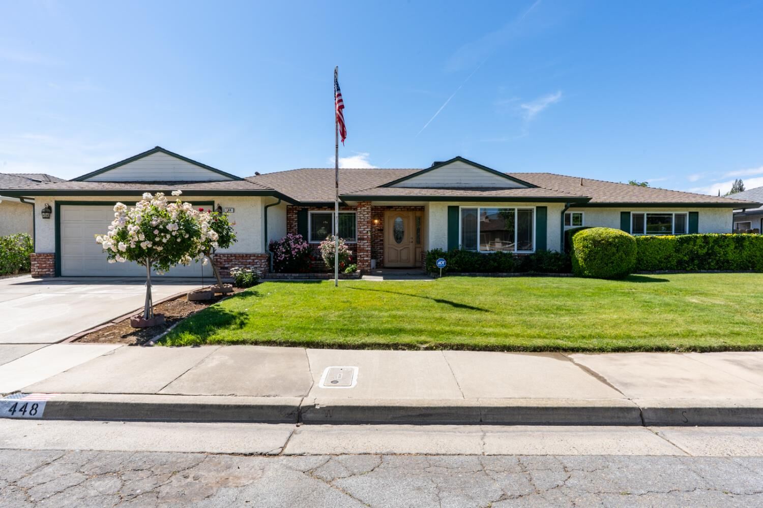 Property Photo:  448 Judy Court  CA 95348 